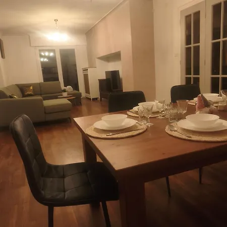 S'heimet Hueues Vakantiehuis *